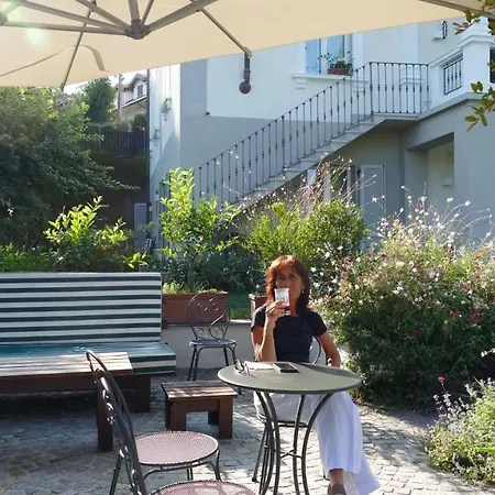 White Lilac Romantic - Adults Only Bed and Breakfast 4*