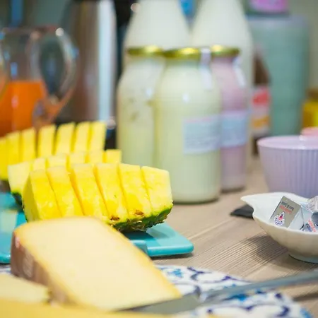 White Lilac Romantic - Adults Only Frühstückspension