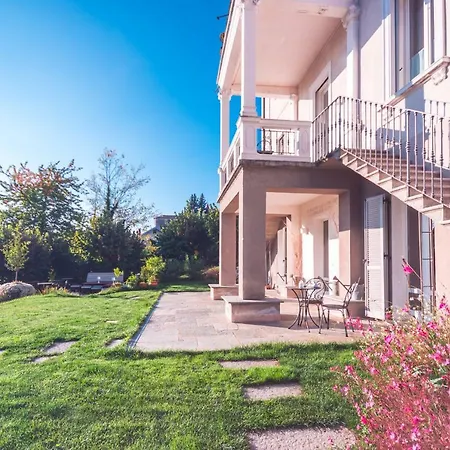 White Lilac Romantic - Adults Only 4*