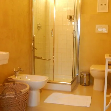 White Lilac Romantic - Adults Only 2* Арона