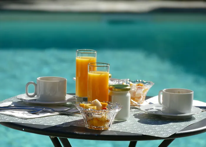 White Lilac Romantic - Adults Only לינה וארוחת בוקר ארונה